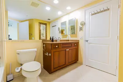 347 N New River Dr E #2107, Fort Lauderdale, FL 33301 - Photo 21