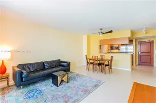 347 N New River Dr E, Fort Lauderdale, FL 33301 - Photo 19