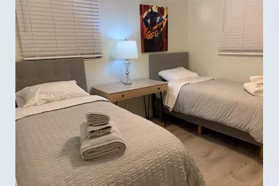 2221 NW 196th Ter #2221, Miami Gardens, FL 33056 - Photo 21