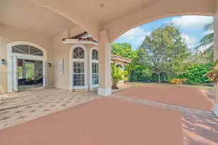 9675 NW 39th Ct, Coral Springs, FL 33065 - Photo 9
