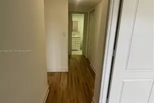 8107 SW 72nd Ave, Miami, FL 33143 - Photo 7