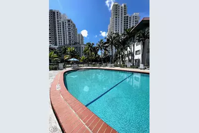 8107 SW 72nd Ave #423E, Miami, FL 33143 - Photo 13