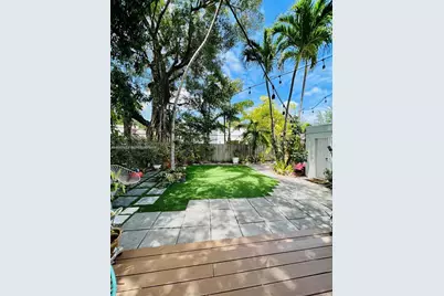 551 NE 69th St #1&2, Miami, FL 33138 - Photo 11