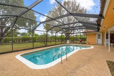 16623 Waters Edge Dr, Weston, FL 33326 - Photo 35