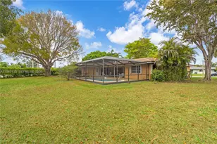 16623 Waters Edge Dr, Weston, FL 33326 - Photo 39