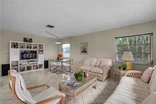 16623 Waters Edge Dr, Weston, FL 33326 - Photo 15