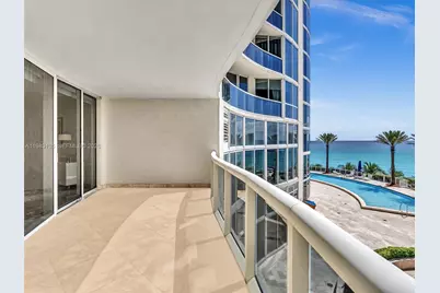 17201 Collins Ave #704, Sunny Isles Beach, FL 33160 - Photo 29