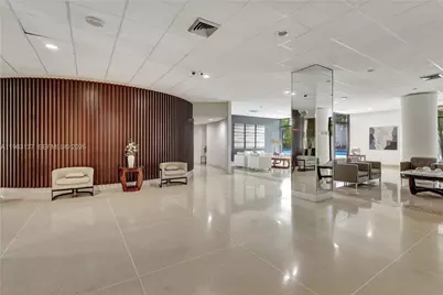 20100 W Country Club Dr #403, Aventura, FL 33180 - Photo 5