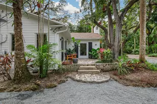 2925 Seminole St, Miami, FL 33133 - Photo 5