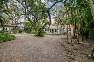 2925 Seminole St, Miami, FL 33133 - Photo 3