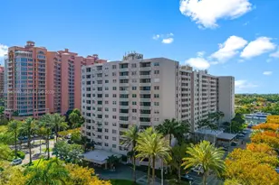90 Edgewater Dr, Coral Gables, FL 33133 - Photo 43