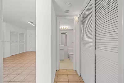 90 Edgewater Dr #1216, Coral Gables, FL 33133 - Photo 21