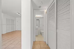 90 Edgewater Dr, Coral Gables, FL 33133 - Photo 21