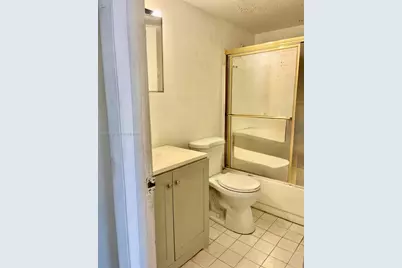 291 NW 177th St #C-208, Miami Gardens, FL 33169 - Photo 5