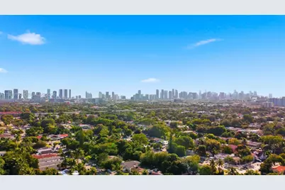 1542 NW 35th St, Miami, FL 33142 - Photo 3