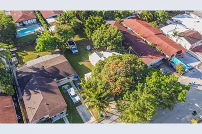2142 NW 33rd St, Miami, FL 33142 - Photo 21