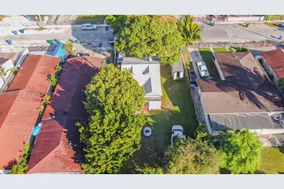 2142 NW 33rd St, Miami, FL 33142 - Photo 19