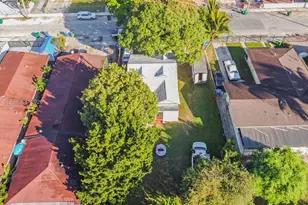 2142 NW 33rd St, Miami, FL 33142 - Photo 27