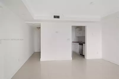 2000 NE 135th St #1010, North Miami, FL 33181 - Photo 9