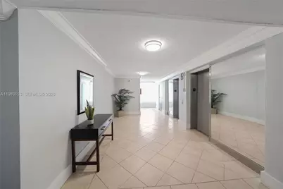 2000 NE 135th St #1010, North Miami, FL 33181 - Photo 29