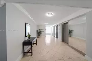 2000 NE 135th St, North Miami, FL 33181 - Photo 29