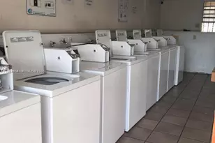 251 NW 177th St, Miami Gardens, FL 33169 - Photo 9