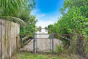 1435 Anchor Ln, Merritt Island, FL 32952 - Photo 27