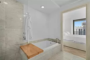 801 S Miami Ave, Miami, FL 33130 - Photo 17