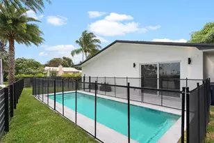 301 88th St, Surfside, FL 33154 - Photo 13