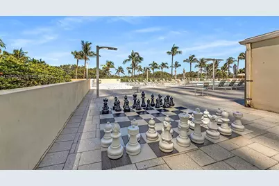 10185 Collins Ave #606, Bal Harbour, FL 33154 - Photo 15