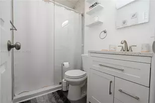 742 Granada St, Fort Pierce, FL 34949 - Photo 33