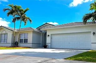 15840 SW 151st Terrace, Miami, FL 33196 - Photo 1