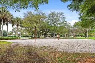 2721 Montevideo Ave, Cooper City, FL 33026 - Photo 27