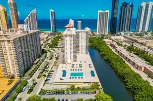 230 S 174th St, Sunny Isles Beach, FL 33160 - Photo 35