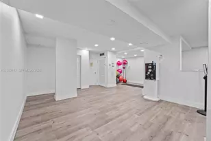 230 S 174th St, Sunny Isles Beach, FL 33160 - Photo 43