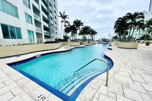 253 NE 2nd St, Miami, FL 33132 - Photo 37