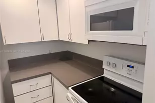 3310 N Pinewalk Dr N, Margate, FL 33063 - Photo 5