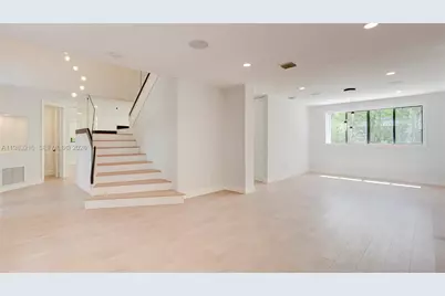 7956 SW 195th St, Cutler Bay, FL 33157 - Photo 9