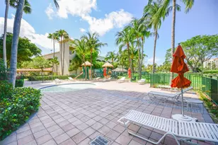19501 W Country Club Dr, Aventura, FL 33180 - Photo 21