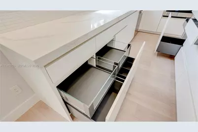 7956 SW 195th St, Cutler Bay, FL 33157 - Photo 17