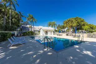 370 SE 2nd Ave, Deerfield Beach, FL 33441 - Photo 35