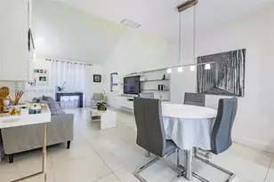 370 SE 2nd Ave, Deerfield Beach, FL 33441 - Photo 5