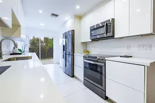 370 SE 2nd Ave, Deerfield Beach, FL 33441 - Photo 11