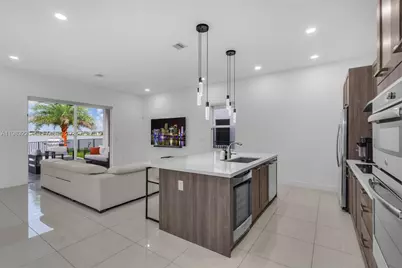 15540 NW 88th Ave #15540, Miami Lakes, FL 33018 - Photo 7