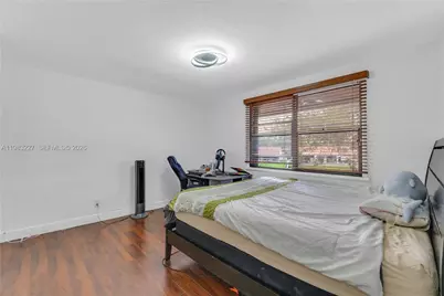 2905 Begonia Way, Cooper City, FL 33026 - Photo 25