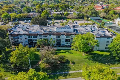 7100 NW 17th St #210, Plantation, FL 33313 - Photo 15