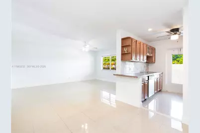 8704 NW 35th St #206, Coral Springs, FL 33065 - Photo 9