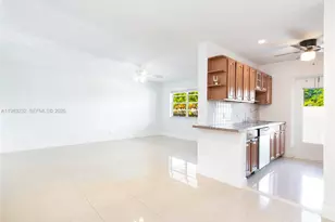 8704 NW 35th St, Coral Springs, FL 33065 - Photo 9