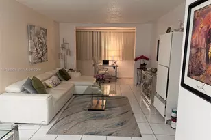 5033 NW 7th St, Miami, FL 33126 - Photo 1