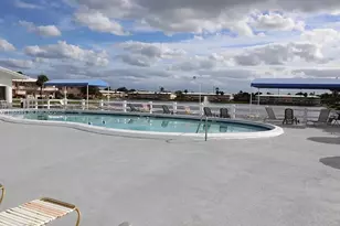 815 SW 10th Terrace, Hallandale Beach, FL 33009 - Photo 9